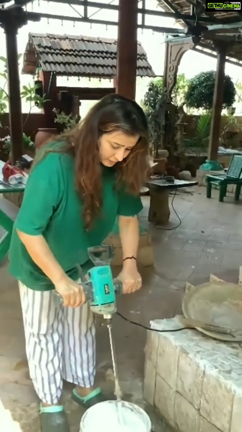 Shilpa Shinde Instagram - "A dream does not become reality through magic; it takes sweat, determination and hard work."πͺπ #farmhouse #karjat #reelsinstagram #hardwork #dream #funtimes #trending #reelkarofeelkaro #trendingreels #reelitfeelit #real #motivation #reels