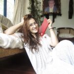 Shilpa Shinde Instagram - Kaash! itni padhai ki hoti 🤦🤣 #study #saturdayvibes #mood