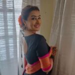 Shilpa Shinde Instagram - Jai Maharashtra 🧡 #saree #sareelove #thursdayvibes #ndstudio #mahautsav2022 #shilpashinde #karjat #morningvibes