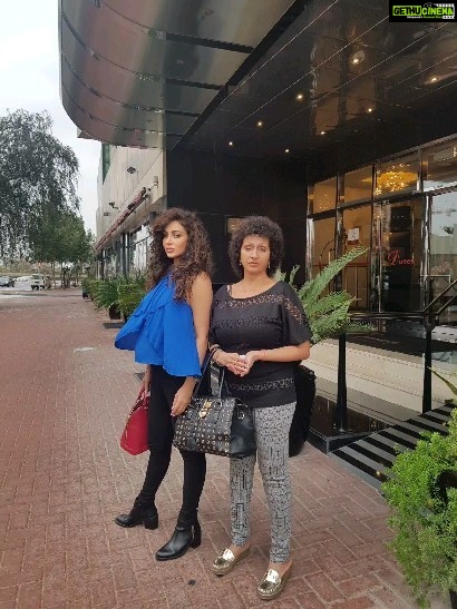 Shilpi Sharma Instagram - I will always be by your side no matter what.. ❤️ @minakshisharma1 . . . #mother #love #mom #forever