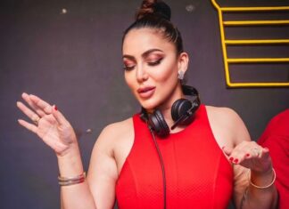 Shilpi Sharma Instagram - Rocking the decks at @thebrewhivekolkata 🎧🔥 The energy on dancefloor was unforgettable. Can't wait to do it again 💃🏽 #DJlife #Brewhive #FridayVibes The Brewhive
