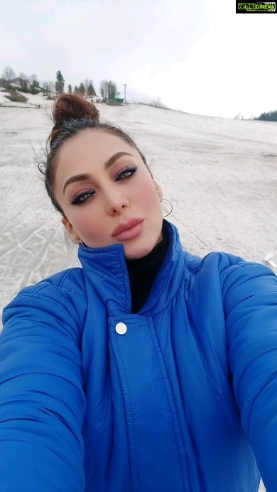 Shilpi Sharma Instagram - 💙 . . . #Kashmir #snow #2023 #snowmountain Gulmarg, Kashmir