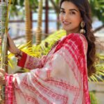 Shiny Doshi Instagram - Worry less, smile more. Don't regret, just learn and grow❤️ #happyheart #happysoul