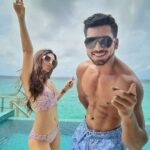 Shiny Doshi Instagram – High 5 to us.🌟

#happy5baby ❤️
#jabwemet