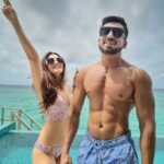 Shiny Doshi Instagram – High 5 to us.🌟

#happy5baby ❤️
#jabwemet