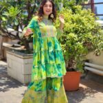 Shiny Doshi Instagram - How much is too much green? Confused? Go green this summer!!!! Wearing @nehamtaonline Styling @styling.your.soul Brand PR @lmaoanshi #keepingitcool #green #indianwear #indianoutfit #traditionalwear #salwarsuits #sharara #shinydoshi