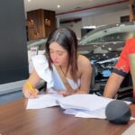 Shivangi Joshi Instagram - Welcoming a new addition to the family..🫶🏻🥹🤍✨ @autohangar @yashakayp Mumbai - मुंबई