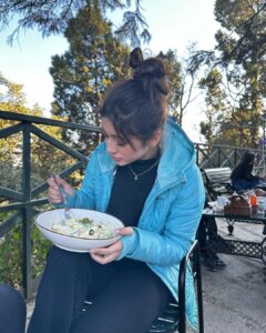Shivangi Joshi Instagram - Hot chocolate weather..☺️ Mussoorie - The Queen Of Hills
