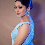 Shivangi Joshi Instagram - 🦋 Styled by @stylingbyvictor @sohail__mughal___ Outfit @geishadesigns Earrings @aquamarine_jewellery Assisted by @ebthestylecoach Hair @sunny_hairr Makeup @imsumansingh Clicked by @ruhaankhanportraits