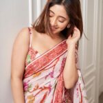 Shivangi Joshi Instagram - 🌸 Outfit @mahimamahajanofficial Styled by @stylingbyvictor @sohail__mughal___ Earrings @koharbykanika Assisted by @ebthestylecoach Clicked by @kvinayak11 Mumbai - मुंबई