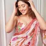 Shivangi Joshi Instagram - 🌸 Outfit @mahimamahajanofficial Styled by @stylingbyvictor @sohail__mughal___ Earrings @koharbykanika Assisted by @ebthestylecoach Clicked by @kvinayak11 Mumbai - मुंबई