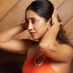 Shivangi Joshi Instagram - National me day..😁✌🏻 Accessories @the_jewel_gallery Clicked by @theguywithacanon Happy Birthday