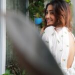 Shivangi Joshi Instagram – Worry less, smile more🤍