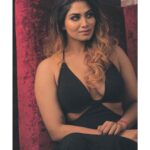 Shivani Narayanan Instagram - Life is tough but so am I . @prachuprashanth @chaitanyarao_official