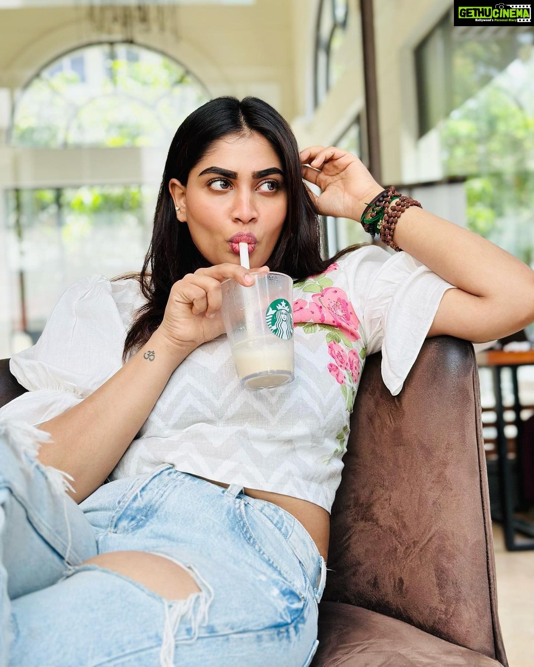 Shivani Narayanan Instagram - Moods 🤷🏻♀️
