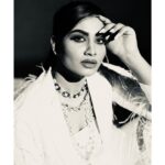 Shivani Narayanan Instagram – Monochromes 🫶🏻

@shamini_shankar_official 
@sathish_photography49 
@nidhis_journal 
@chennai_jazz 
@ratnamakeupartist