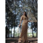 Shivani Narayanan Instagram – Rose Woman 🌹 

@sathish_photography49 
@mayon_by_subhathracouture 
@ratnamakeupartist 
@shamini_shankar_official