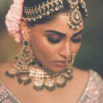 Shivani Narayanan Instagram - 🌷🌷🌷 @shamini_shankar_official @murlee_photography @chennai_jazz @malgudi_designs @ishwaryaalaguvel @ratnamakeupartist