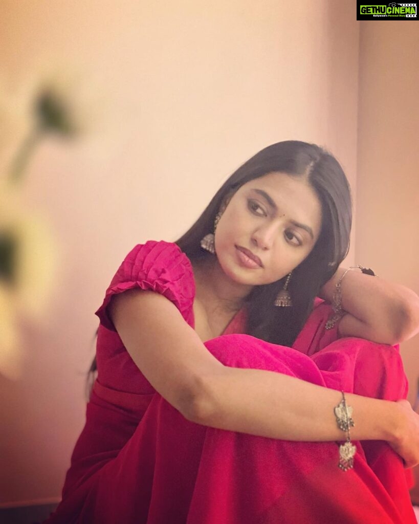 Shivani Rajashekar Instagram - Andariki Bhogi Panduga Subhakankshalu 🔥❤🔥 Pc @mahathalli 😘