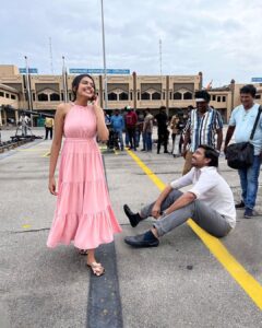 Shivani Rajashekar Instagram - Adding some Seenu and Maha love to your feed 💕
#AhaNaPellantaOnZee5 streaming now :) link in bio .
#AhaNaPellanta

Ps: Last pic - Inka chaalu..nee biscuit lu chaalu 🙏 😛 @rajtarunn 
Pc- 1 & 4 @dipalisharma29 😘
#Zee5originals @zee5telugu 
@sanjeevreddyy @rahultamada @tamadamedia @saideepreddy @basavasriharsha @dawoodsait @nageshbanell @ashkarali_cinematographer @judahsandhy @okmusician @2309madhu @kalyan_raghav_pasapula @deevyareddy @ps_varma_14 @lankasanthoshi @krishnatejasvi #Ramakrishna @eshwar_penti_choreographer @anilkumartirre @rgv_sai_varma @durgaji_yedida @ajay_varma_penmatsa #PosaniKrishnaMurali @mohammadalibaigactor @harshamrutham @actressamani @saisrinivasofficial @raghukarumanchi @iammadhunandan @dipalisharma29 @kritikasinghyadav_ @thagubothramesh @iamgetupsrinu @bhadram_actor @rajkumarkasireddy2 @ravisivatejapaila @trishool_jeethuri @dorababu_pediredla @_aishwarya_govardhan @actorrakeshofficial @zee5Telugu @zee5tamil