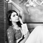 Shivani Rajashekar Instagram – 🤍🖤🤍
Pc @harithamarthi
Makeup @jailekha_
Hair styling @jayaram_dasarla