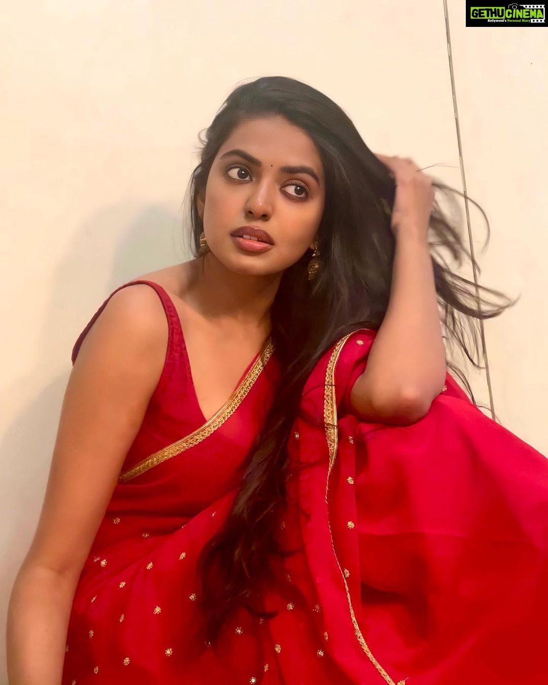 Shivani Rajashekar Instagram - Pc: @apoorva_reddy_yaramala ❤️