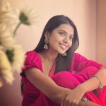 Shivani Rajashekar Instagram - Andariki Bhogi Panduga Subhakankshalu 🔥❤️🔥 Pc @mahathalli 😘