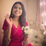 Shivani Rajashekar Instagram - Andariki Bhogi Panduga Subhakankshalu 🔥❤️🔥 Pc @mahathalli 😘