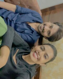 Shivani Rajashekar Instagram - Adding some Seenu and Maha love to your feed 💕
#AhaNaPellantaOnZee5 streaming now :) link in bio .
#AhaNaPellanta

Ps: Last pic - Inka chaalu..nee biscuit lu chaalu 🙏 😛 @rajtarunn 
Pc- 1 & 4 @dipalisharma29 😘
#Zee5originals @zee5telugu 
@sanjeevreddyy @rahultamada @tamadamedia @saideepreddy @basavasriharsha @dawoodsait @nageshbanell @ashkarali_cinematographer @judahsandhy @okmusician @2309madhu @kalyan_raghav_pasapula @deevyareddy @ps_varma_14 @lankasanthoshi @krishnatejasvi #Ramakrishna @eshwar_penti_choreographer @anilkumartirre @rgv_sai_varma @durgaji_yedida @ajay_varma_penmatsa #PosaniKrishnaMurali @mohammadalibaigactor @harshamrutham @actressamani @saisrinivasofficial @raghukarumanchi @iammadhunandan @dipalisharma29 @kritikasinghyadav_ @thagubothramesh @iamgetupsrinu @bhadram_actor @rajkumarkasireddy2 @ravisivatejapaila @trishool_jeethuri @dorababu_pediredla @_aishwarya_govardhan @actorrakeshofficial @zee5Telugu @zee5tamil