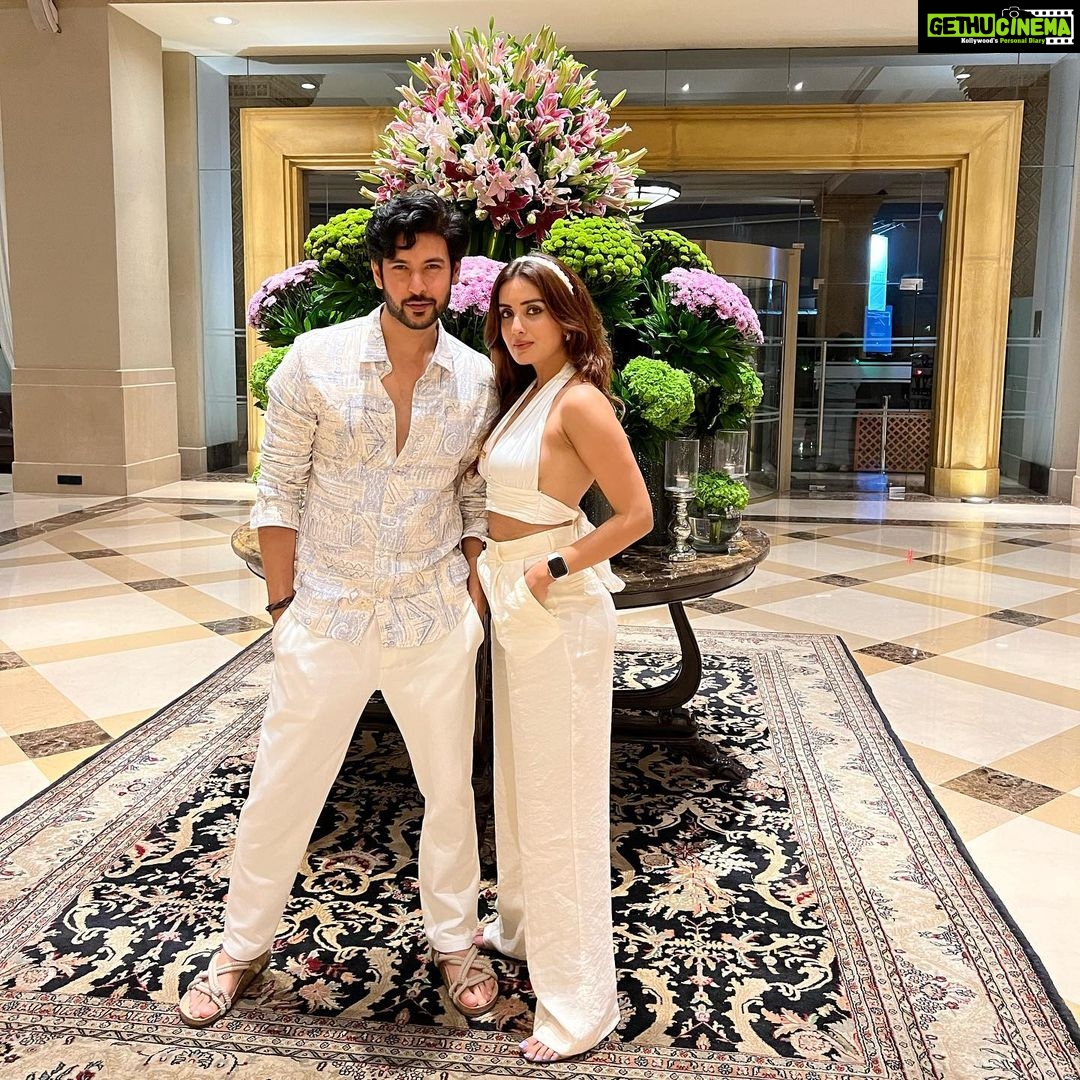Shivin Narang Instagram - Happy birthday to the most beautiful Person Inside Out @sonalikukreja_ … I wish u all the happiness in this world. Thank you for being yourself always , thankuu for being there always ♥️🤗 🎂 Lots n lots of luv