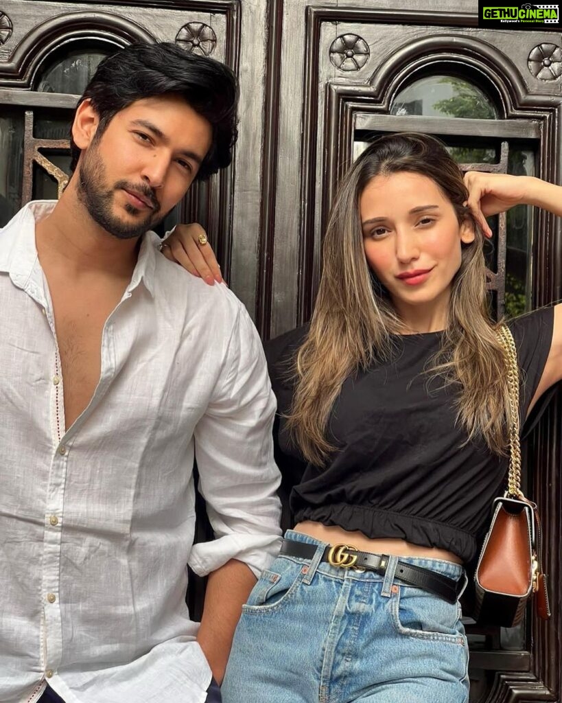 Shivin Narang Instagram - Happy Happy Birthday My Mean Gal ⭐️ @heli_daruwala wish u all the happiness Come soon…. Can’t wait to see you♥️🤗