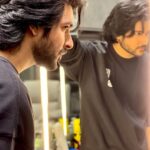 Shivin Narang Instagram - Dil lga hi na khi pe… Fir guzra teri gali se 🎵 ♥️ . #Musafir out now @tips