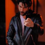 Shivin Narang Instagram - #ThisIsIt 🌪🖤 . . #shivinnarang #leatherjacketseason #getreadyforit #fashionreels @indoframes_