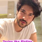 Shivin Narang Instagram - Eyelock ❤️ . . #shivinnarang #FlirtingTrend