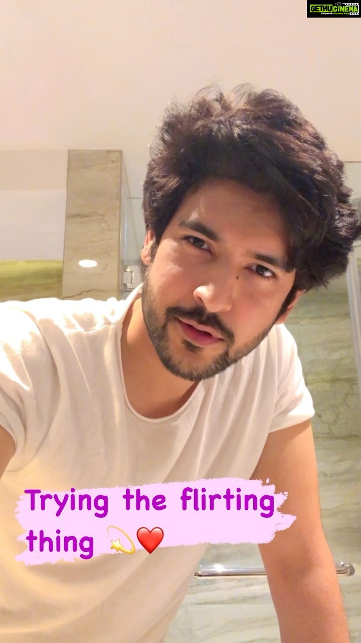 Shivin Narang Instagram - Eyelock ❤️ . . #shivinnarang #FlirtingTrend