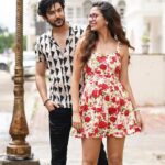 Shivin Narang Instagram - बारिश लिए बादल 🌧 #ChaleAateinHai . . #shivinnarang #candidmoments #chaleaateinhai #musicvideo