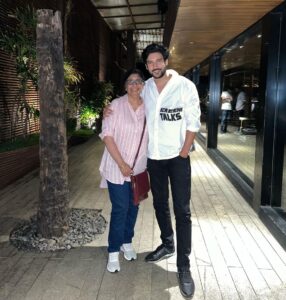 Shivin Narang Instagram - Happy birthday Mom …..One who is always there by your side no matter what ♥️ 🌎 
My world
Love you 💟