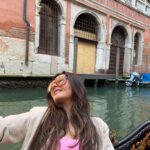 Shonali Nagrani Instagram - Venezia ……… I can’t get over you:) #gondolavenice #gondolaride #gondola #vacation #travelphotography #travel #venice #italy