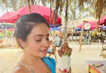 Shonali Nagrani Instagram - When you discover merengue in your strawberries and cream:) #littlesurprises #simplepleasures #strawberry #strawberriesandcream #goa #yummy #bliss #happydays