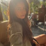 Shonali Nagrani Instagram - Flare me up please:) #sunshine #sunlight #catchthelight #sunkissed #sunkissed💋 #sunshine