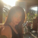 Shonali Nagrani Instagram - Flare me up please:) #sunshine #sunlight #catchthelight #sunkissed #sunkissed💋 #sunshine