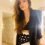 Shonali Nagrani Instagram - I’m a black and white kinda person:) #aboutlastnight #nightout #partywear #partytime #blackandwhite #goingout #notaweekend #midweekparty