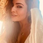 Shonali Nagrani Instagram - Almost burnt:) #goasunshine #sunday #beachglow #glowup #sunshine #sunlight #sunburn #sunburnt