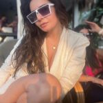 Shonali Nagrani Instagram - Cover me in sunshine :) #vitd #sunshine #sunlight #sun #VitD #glowup #glow