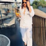 Shraddha Das Instagram - Obsessed with Mango sunset Margarita and chill vibes at @radissonresortandspalonavala 🍹🥭 #travelgram #margaritamango #shraddhadas Radisson Resort & Spa Lonavala