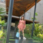 Shraddha Das Instagram – 👗 @poshaffair.co @viralmantra 
👜 @thegusto.in 
💍 @the_jewel_gallery Radisson Resort & Spa Lonavala
