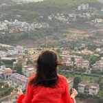 Shraddha Das Instagram – The most beautiful trek organised by @radissonresortandspalonavala , the moment at the top of the mountain was just surreal 😍

#trek #travelgram #lonavla Radisson Resort & Spa Lonavala