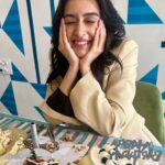 Shraddha Kapoor Instagram – Happy Birthday wish karo mujhe but kuch alag creative style mein 🙃💃🥳