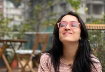 Shraddha Kapoor Instagram - Kisme himmat hai Sunday ko Sun aur mere beech mein aane ki??? 🌞🙃