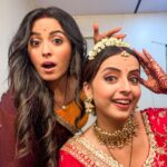 Shrenu Parikh Instagram - Maitree Ben nandani Ben #friendship #maitree #zeetv #bhaweekachaudhary #shrenuparikh #zee5